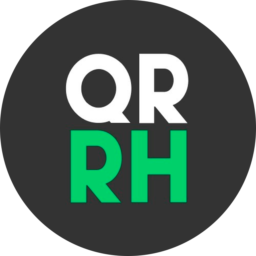 Logo com letras QRRH em fundo escuro